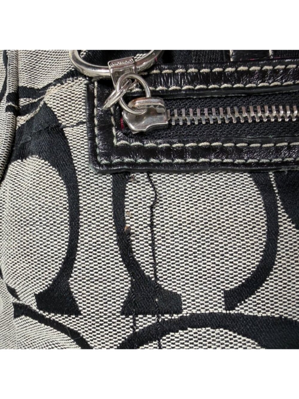 COACH Daisy Signature C Black Jacquard Shoulder Handbag F14878 Pink Lining - Picture 10 of 15